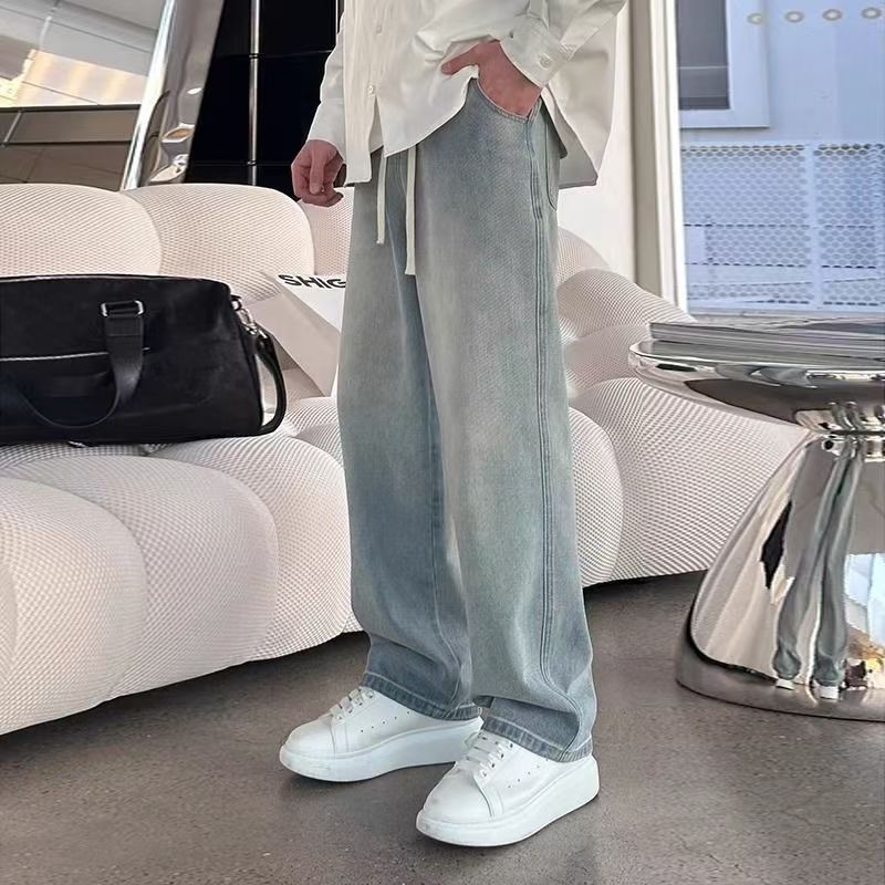 Straight-leg Relaxed-fit American-style Mens Jeans
